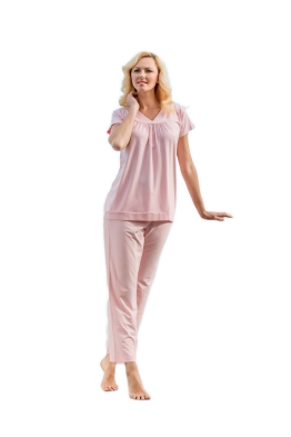 پوشاک و لباس زنانه